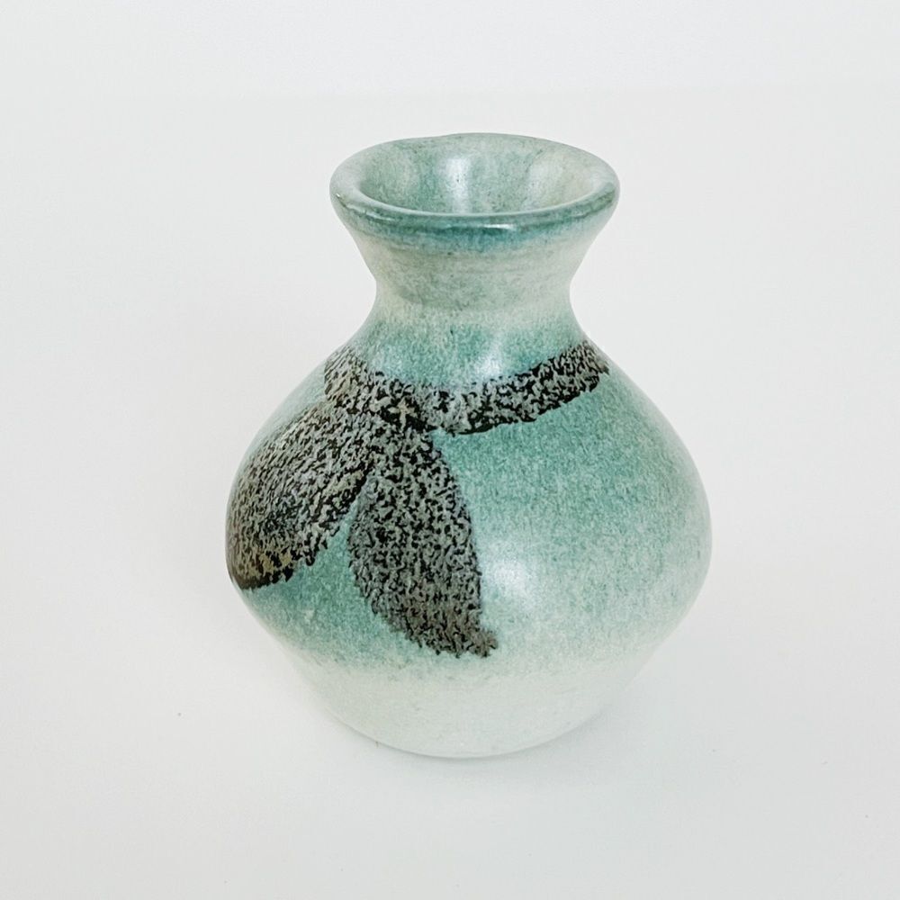 Small Vintage Sea Foam Grey Turquoise Fat Lava Ceramic Teardrop Vase​​ - Picture 3 of 8